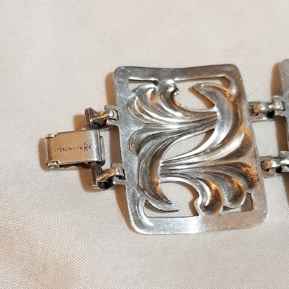 Antique Art Nouveau Reppousse Sterling Bracelet - Picture 7 of 7
